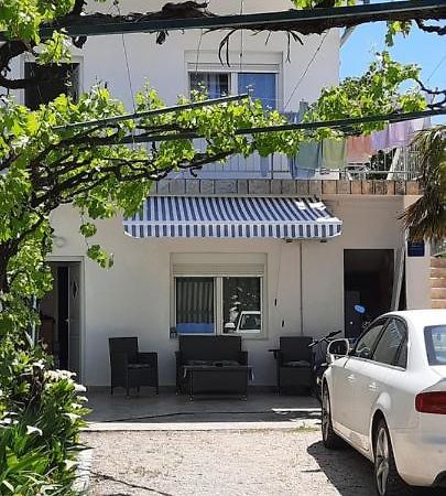 Apartmani Nikica 德拉格 外观 照片